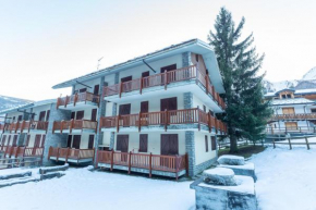 JOIVY Welcoming 3BR flat with parking in Verrand